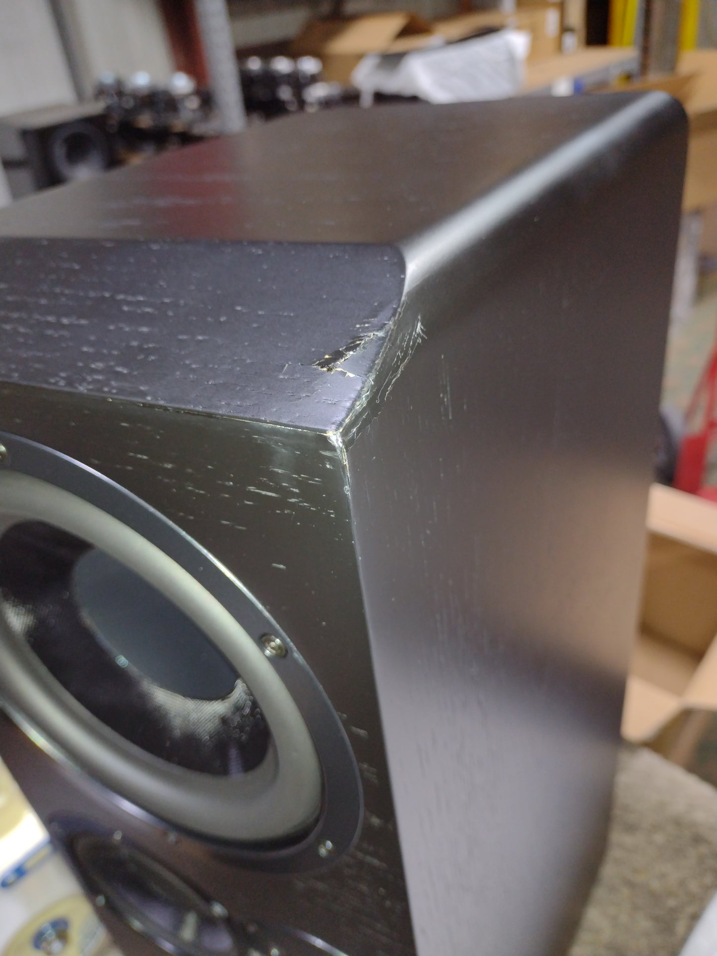 SVS Ultra Evolution Center - Black Oak - Outlet - 1172