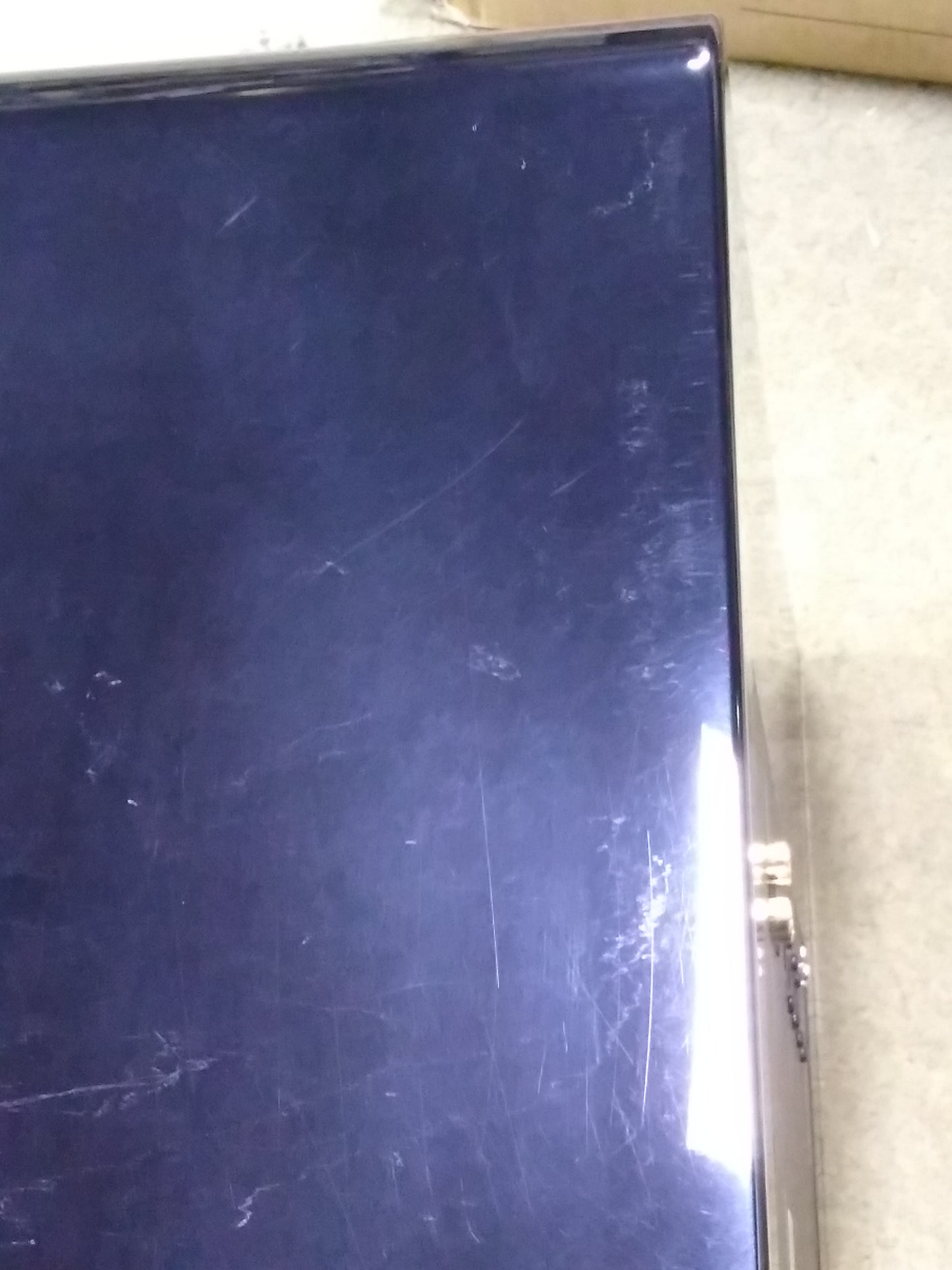 SB16-Ultra - Piano Gloss - Outlet - 1194