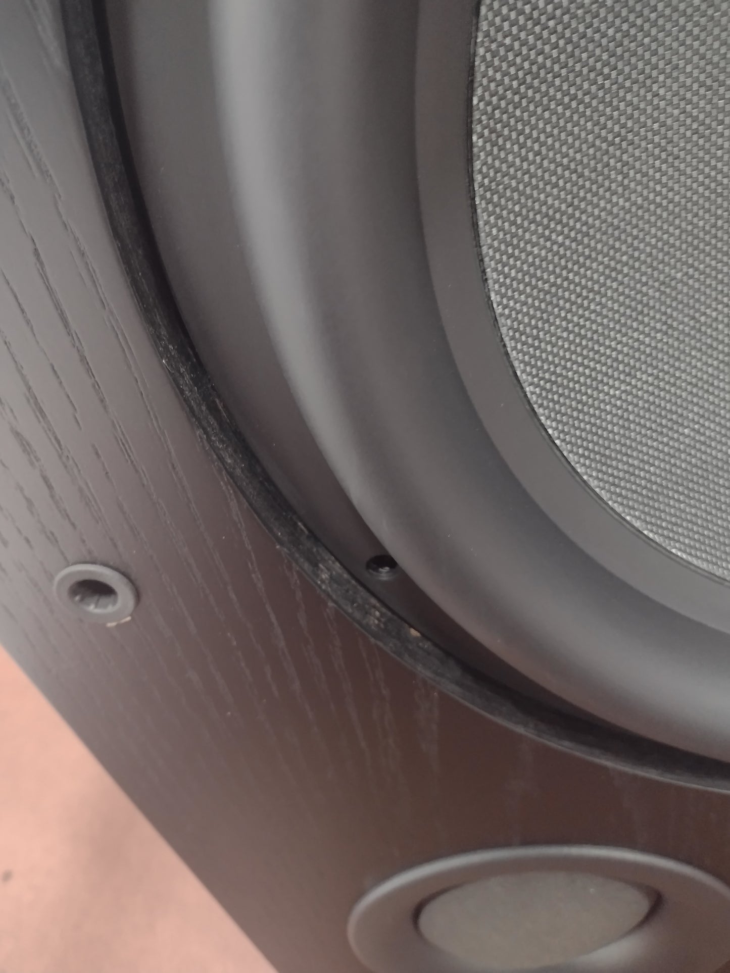 PB16-Ultra - Black Oak - Outlet - 1131