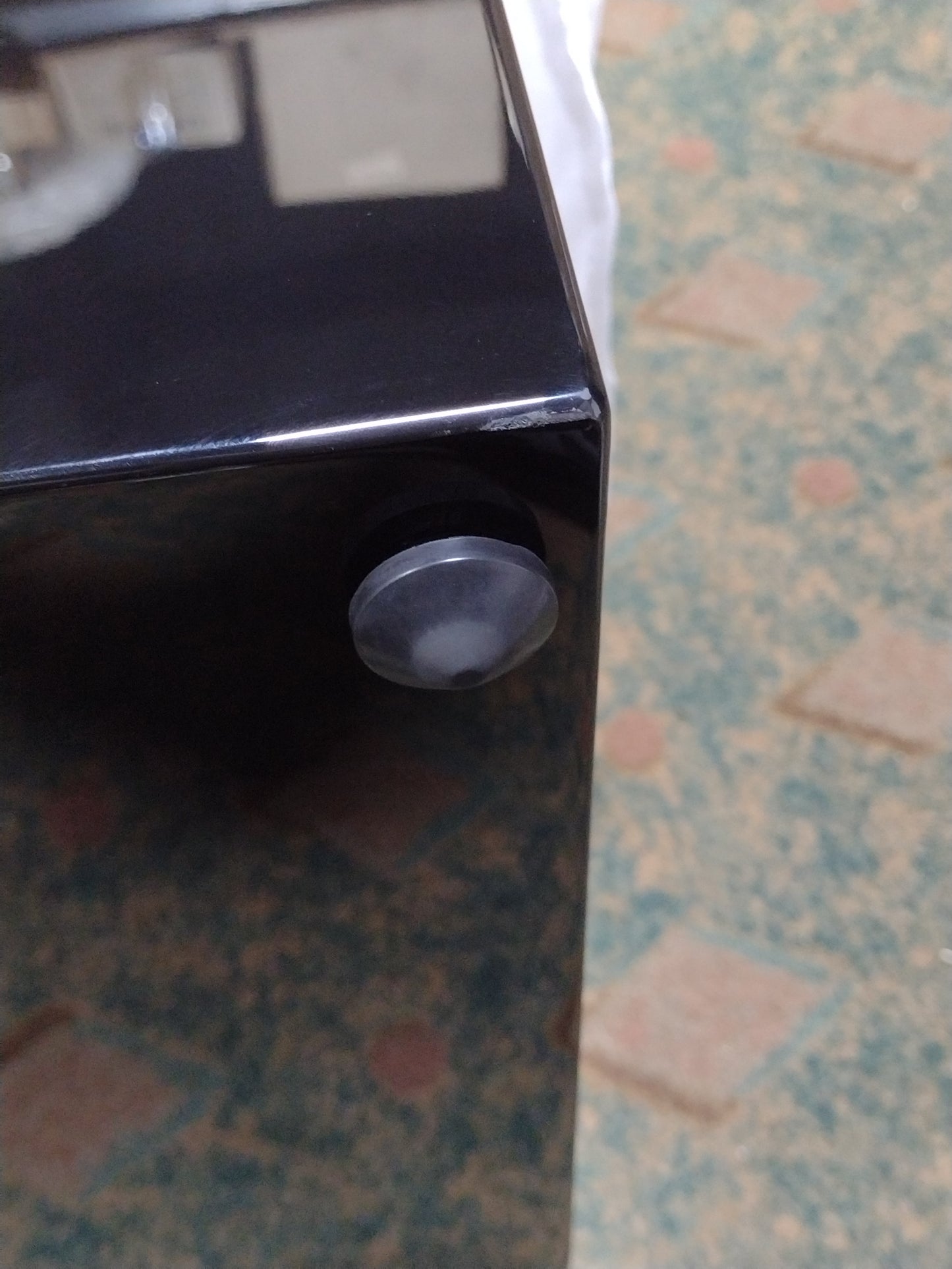 SVS Ultra Evolution Pinnacle - Piano Gloss Black - Outlet - 1054