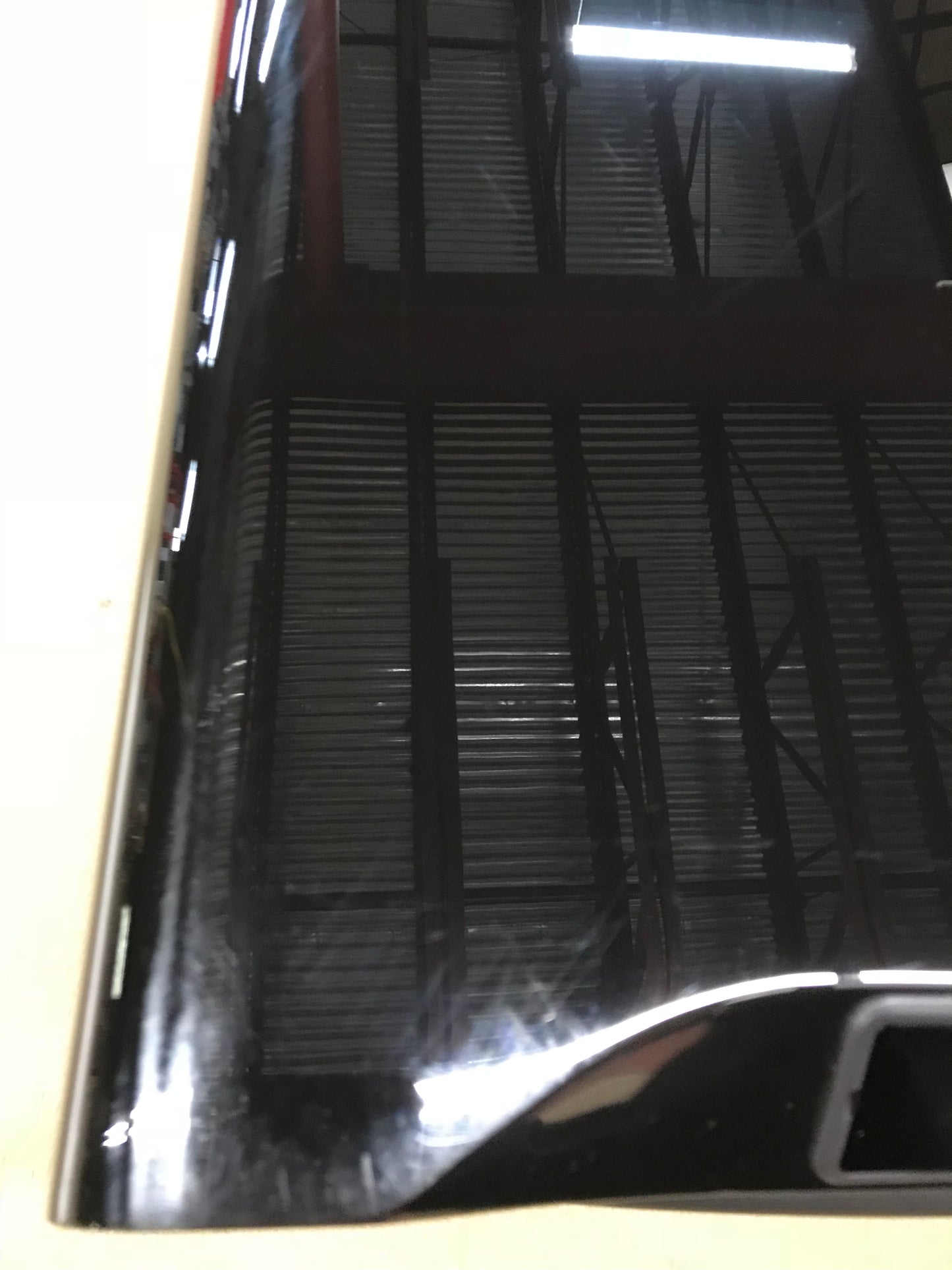SB16-Ultra - Piano Gloss - Outlet - 1870