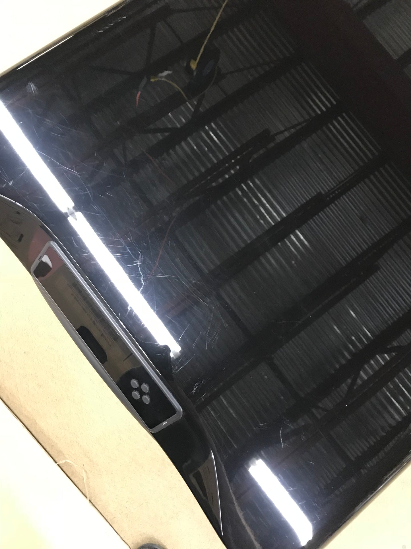 SB16-Ultra - Piano Gloss - Outlet - 1972