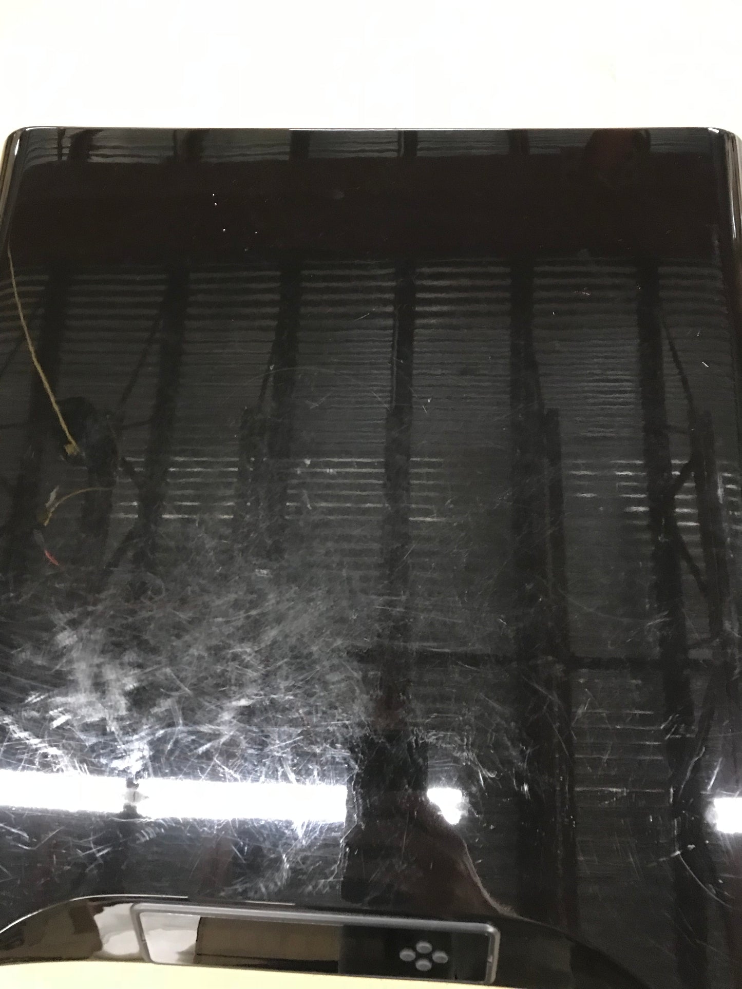 SB16-Ultra - Piano Gloss - Outlet - 1910