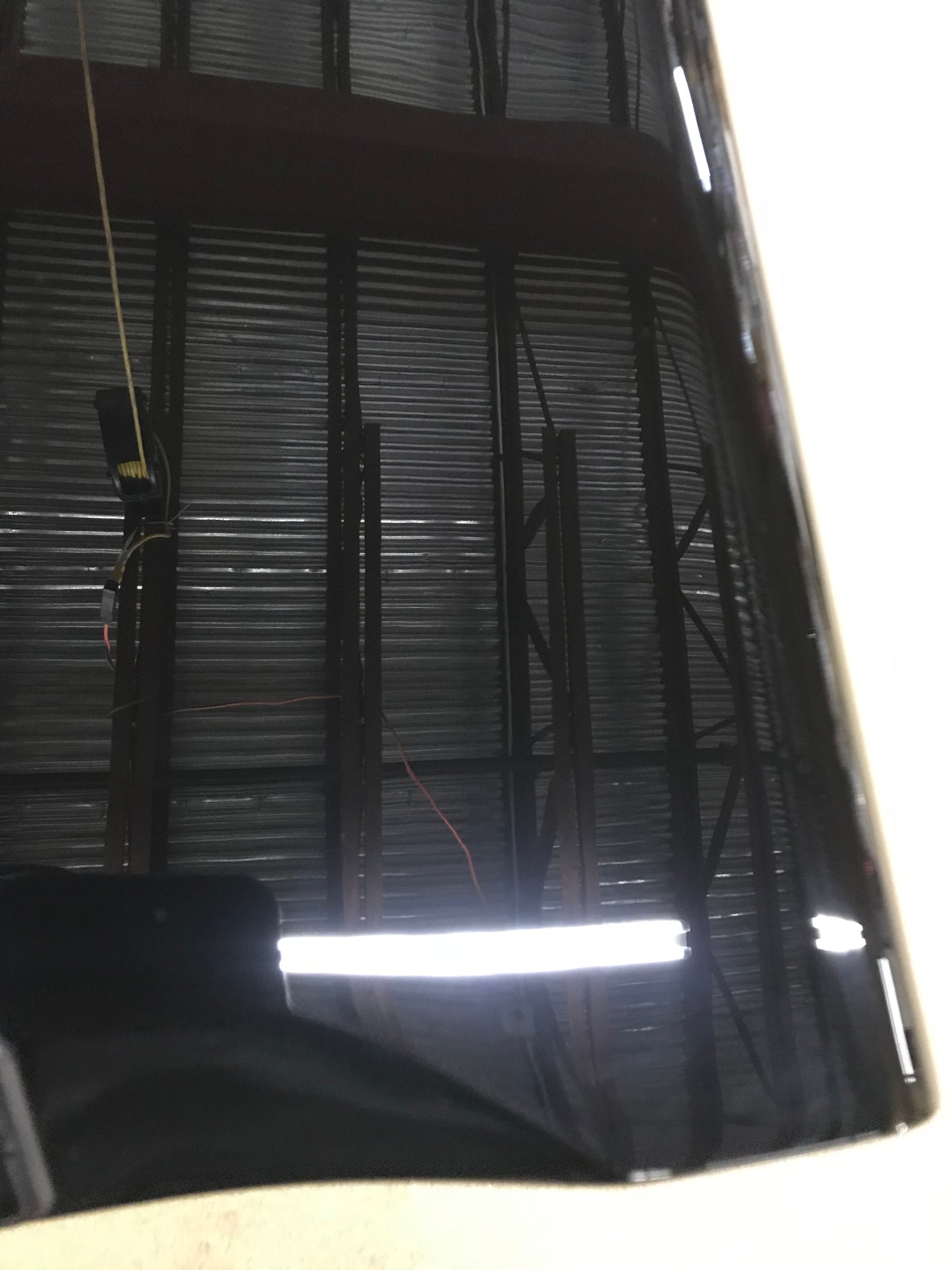 SB16-Ultra - Piano Gloss - Outlet - 1971