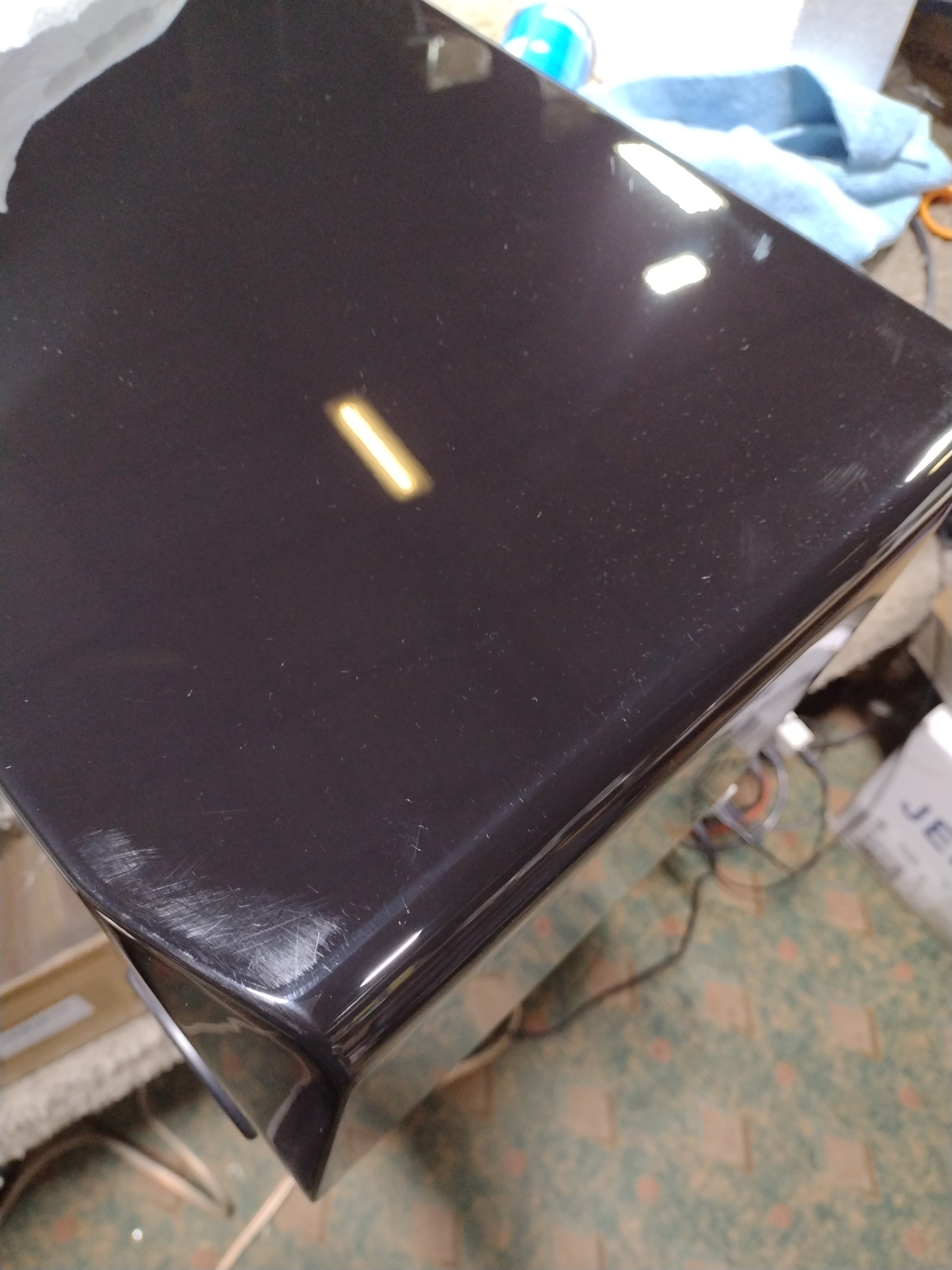 SVS Ultra Evolution Center - Piano Gloss Black - Outlet - 1218
