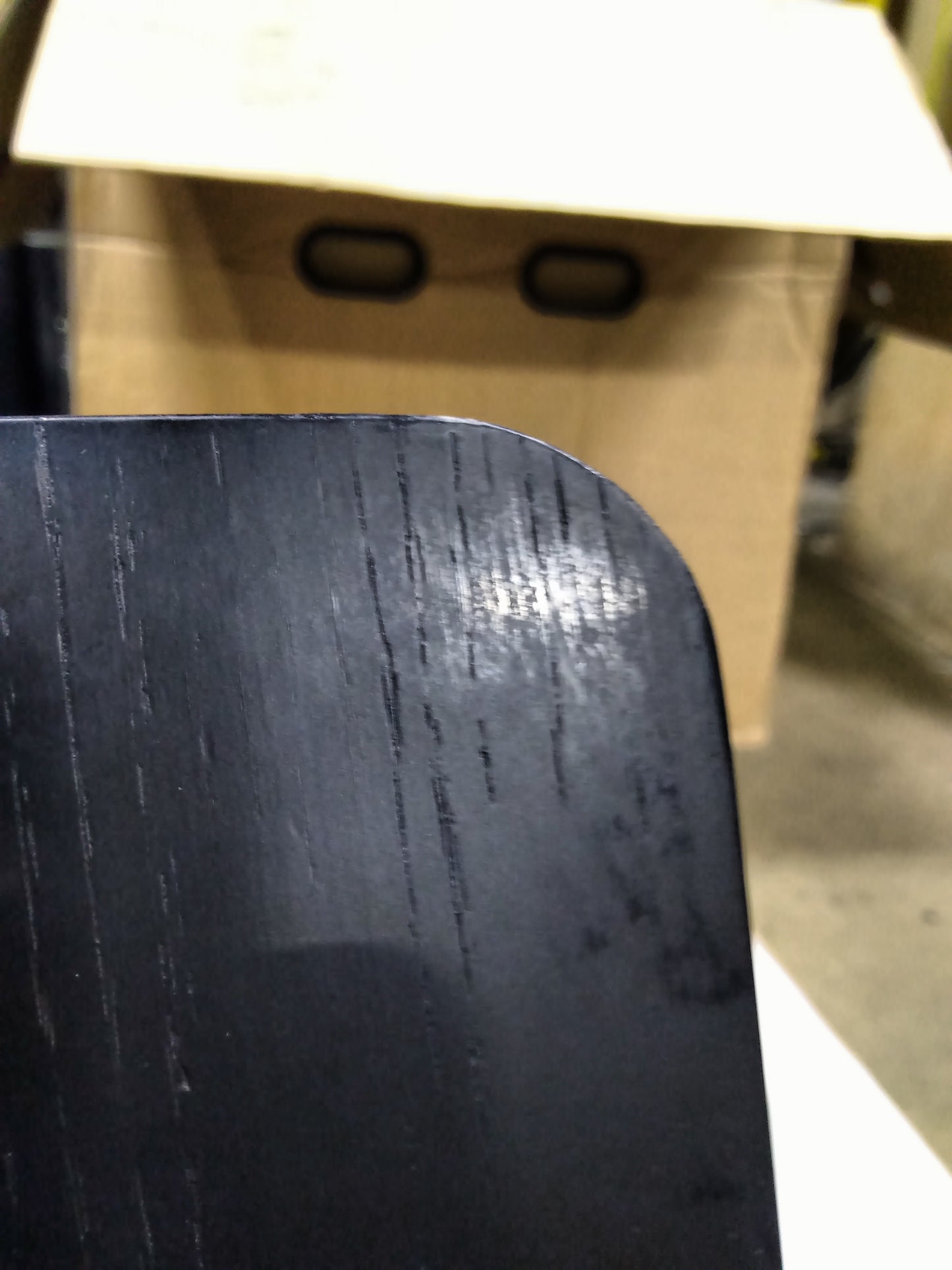 SB16-Ultra - Black Oak - Outlet - 1413