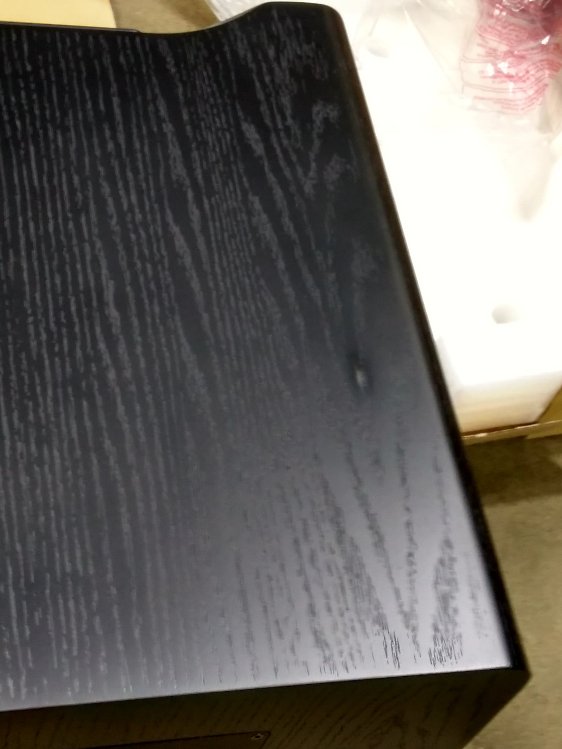 SB16-Ultra - Black Oak - Outlet - 1198
