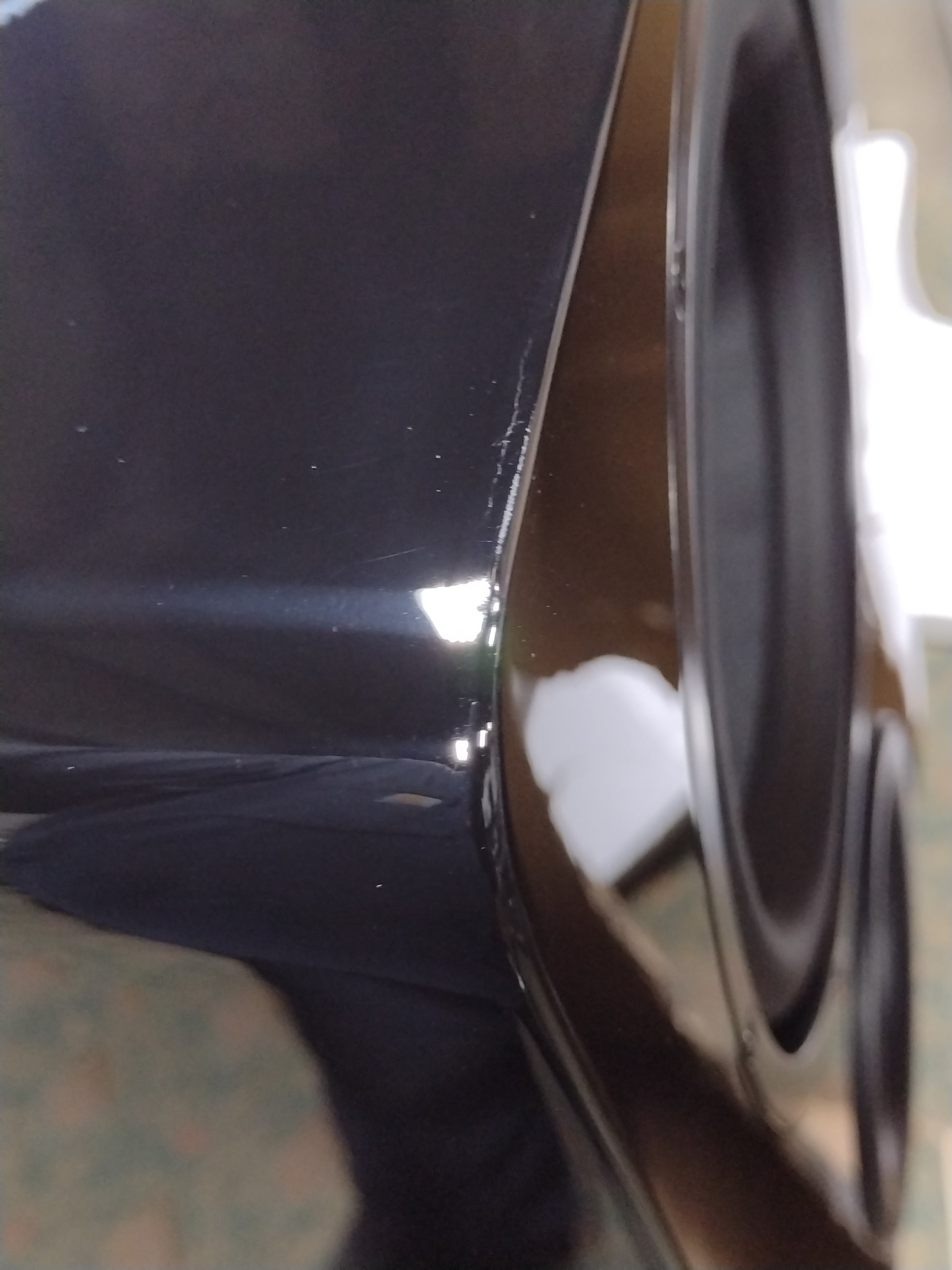 SVS Ultra Evolution Pinnacle - Piano Gloss Black - Outlet - 1194