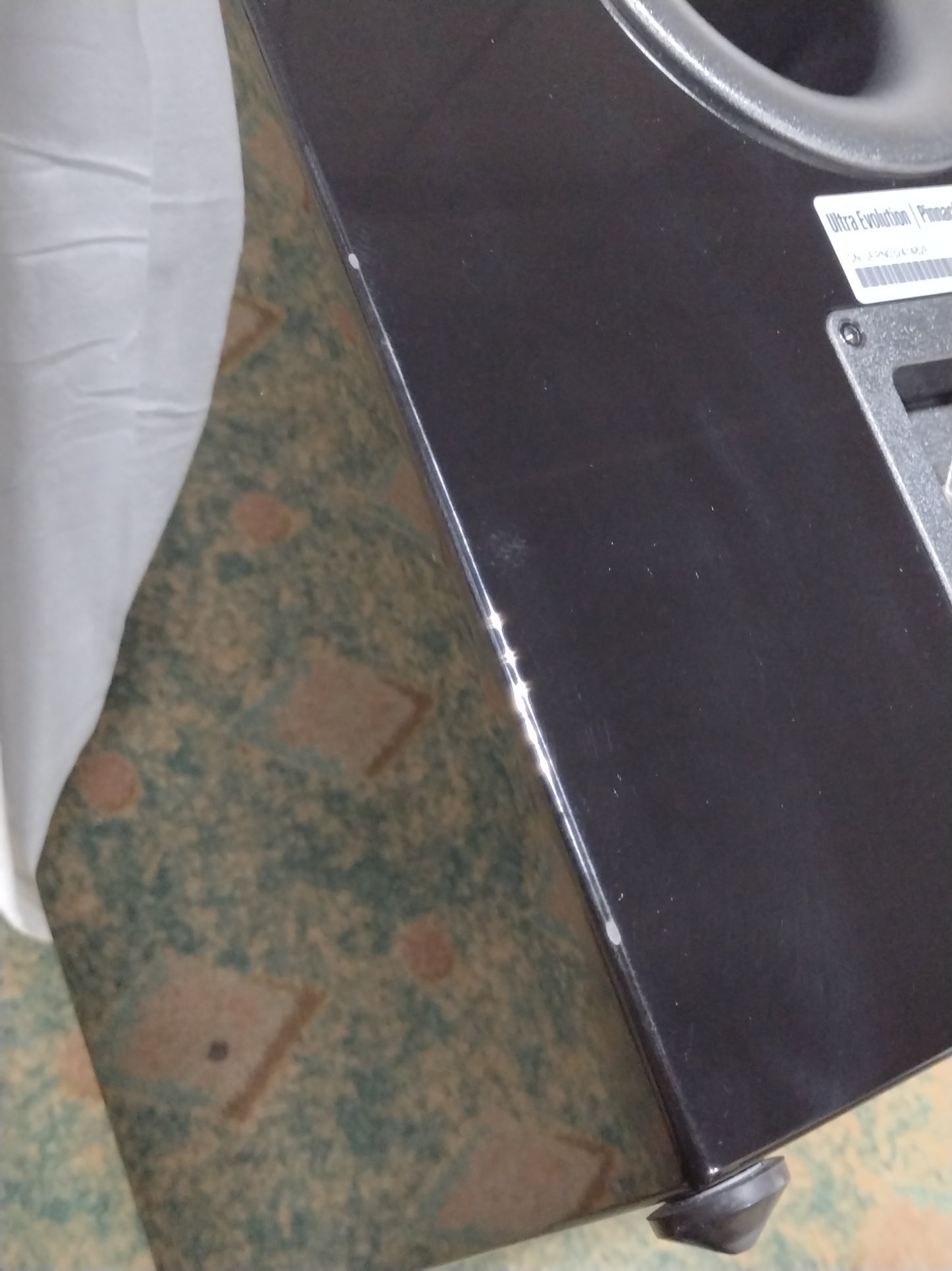 SVS Ultra Evolution Pinnacle - Piano Gloss Black - Outlet - 1054