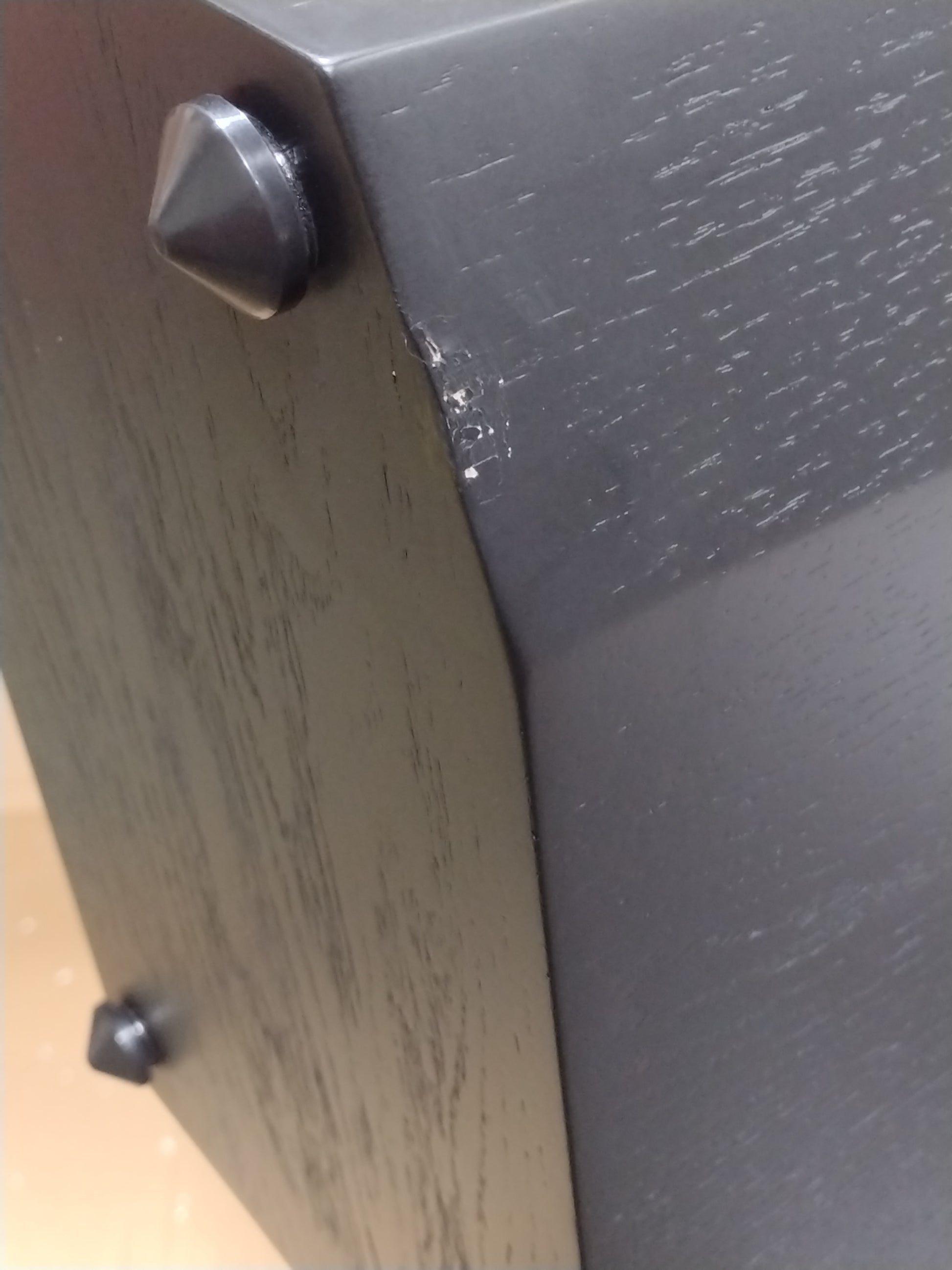 SVS Ultra Evolution Tower - Black Oak - Outlet - 1065