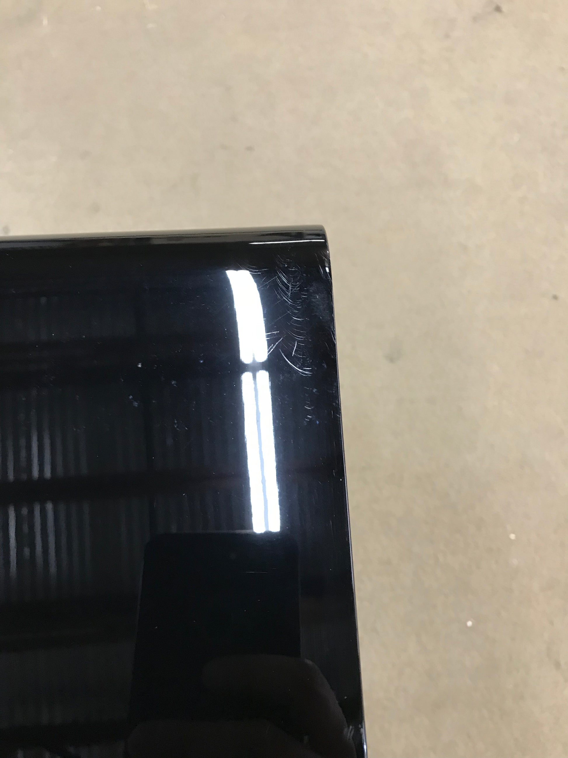 SB16-Ultra - Piano Gloss - Outlet - 1870