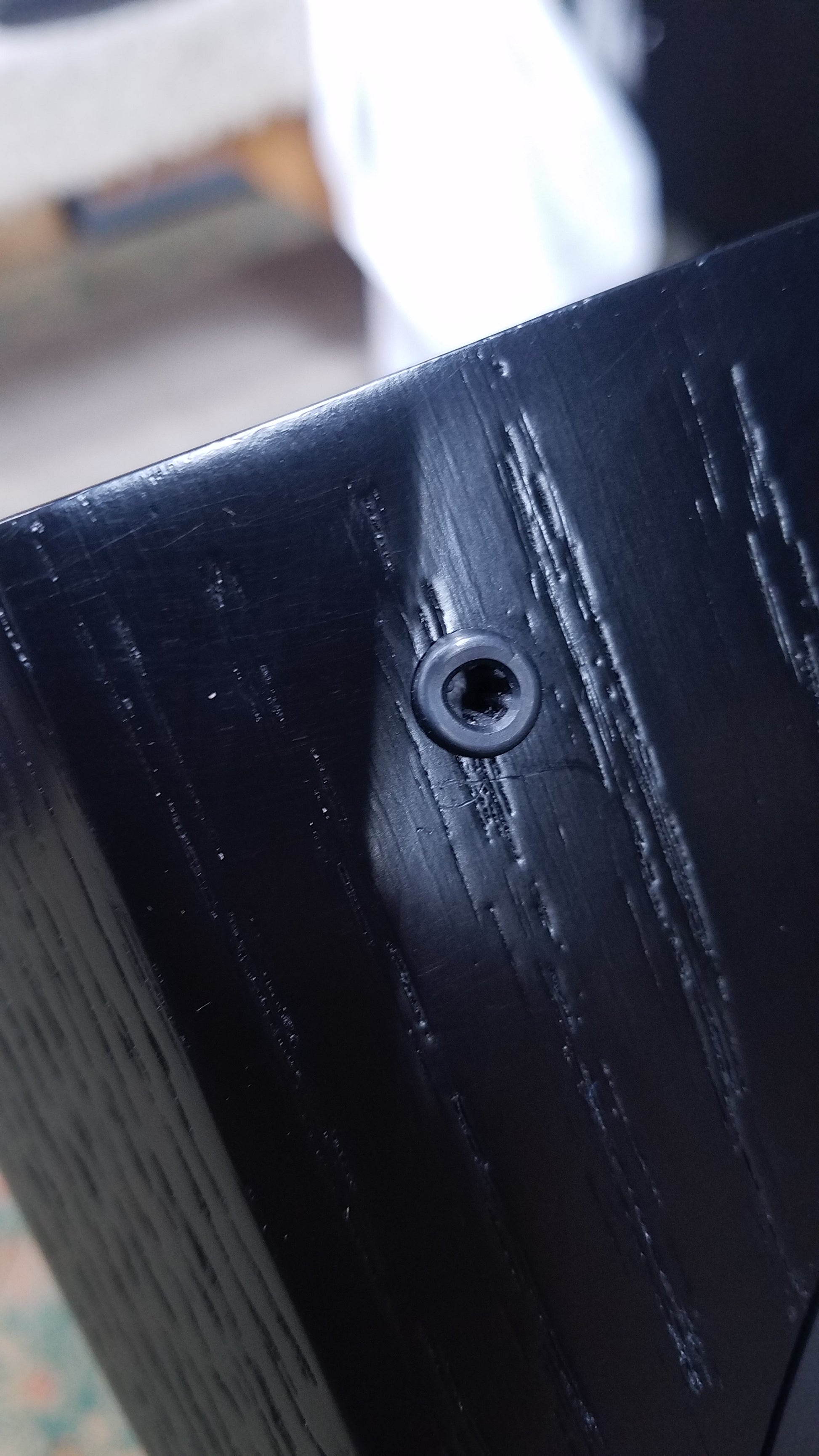 Ultra Tower - Black Oak - Outlet - 1253E