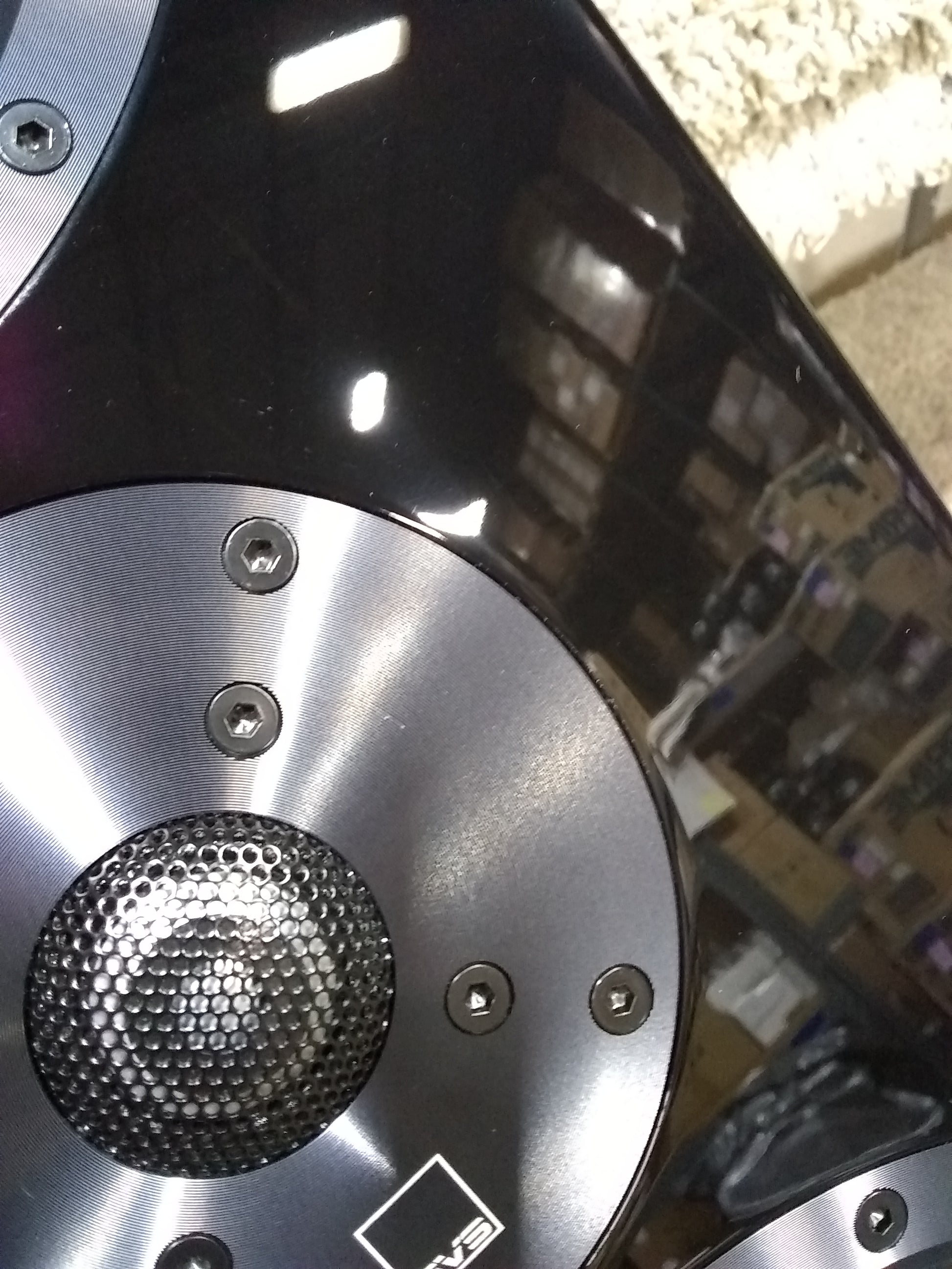 Ultra Tower - Piano - Outlet - 1024