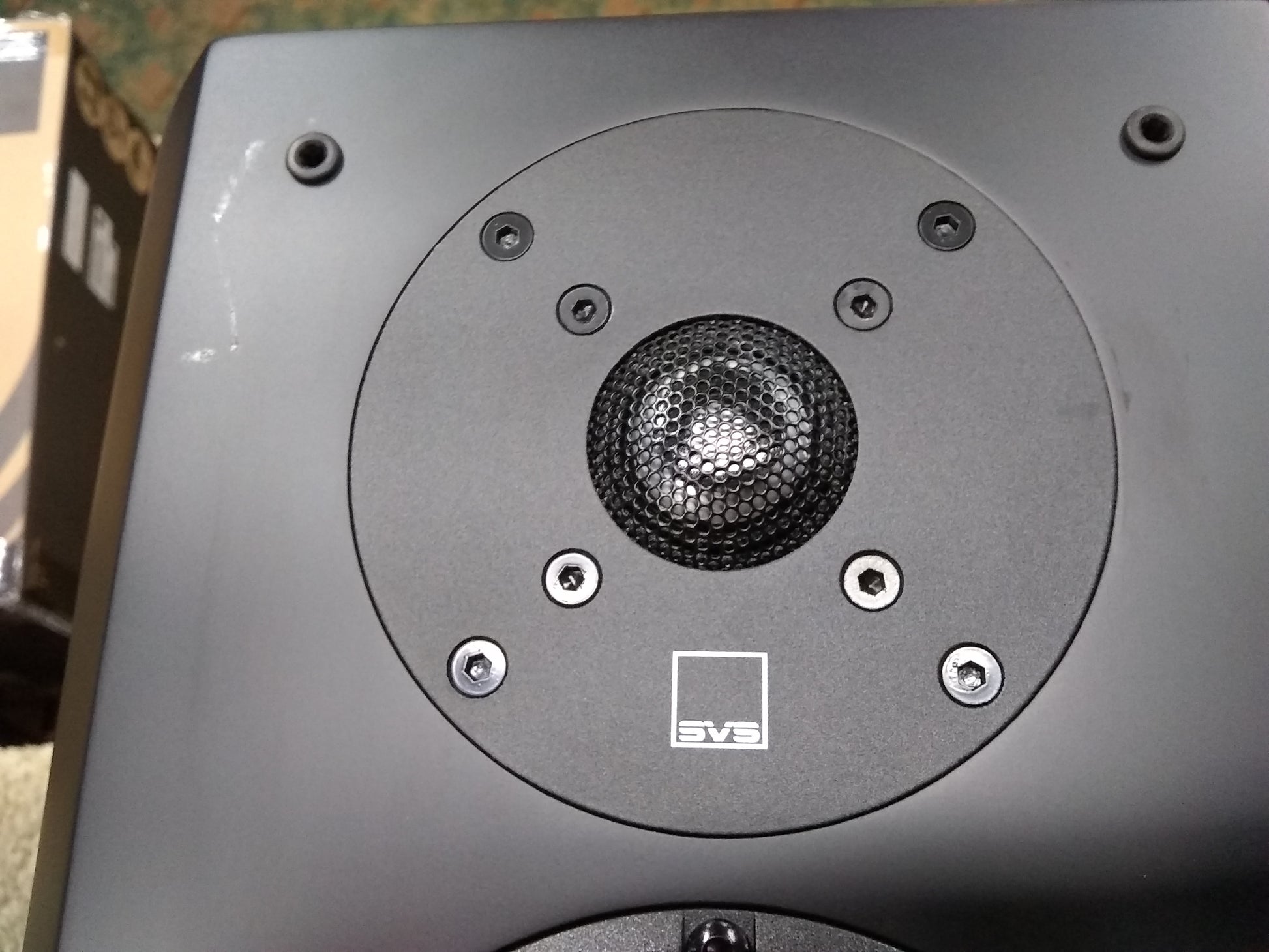 Prime Tower - Black Ash - Outlet - 1033